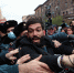 Протестующие в Армении начали прорываться в здание правительства - Газета Голос Братска