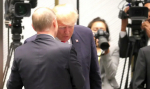 Не исключена секретность в целях безопасности: Трамп готов прервать турне по арабским странам и встретиться в Стамбуле с Путиным