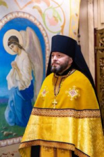 Епископ Константин совершил Всенощное бдение с пением Акафиста святителю Иннокентию Иркутскому в Знаменском соборе города Иркутска