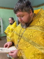 Епископ Константин совершил иерейскую хиротонию в день памяти святителя Николая Чудотворца